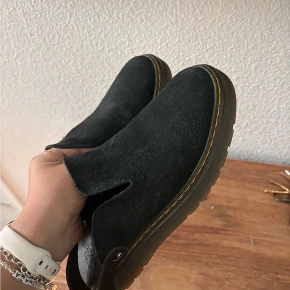 Dr. Martens Carlson Slingback Mule - Picture 5 of 9